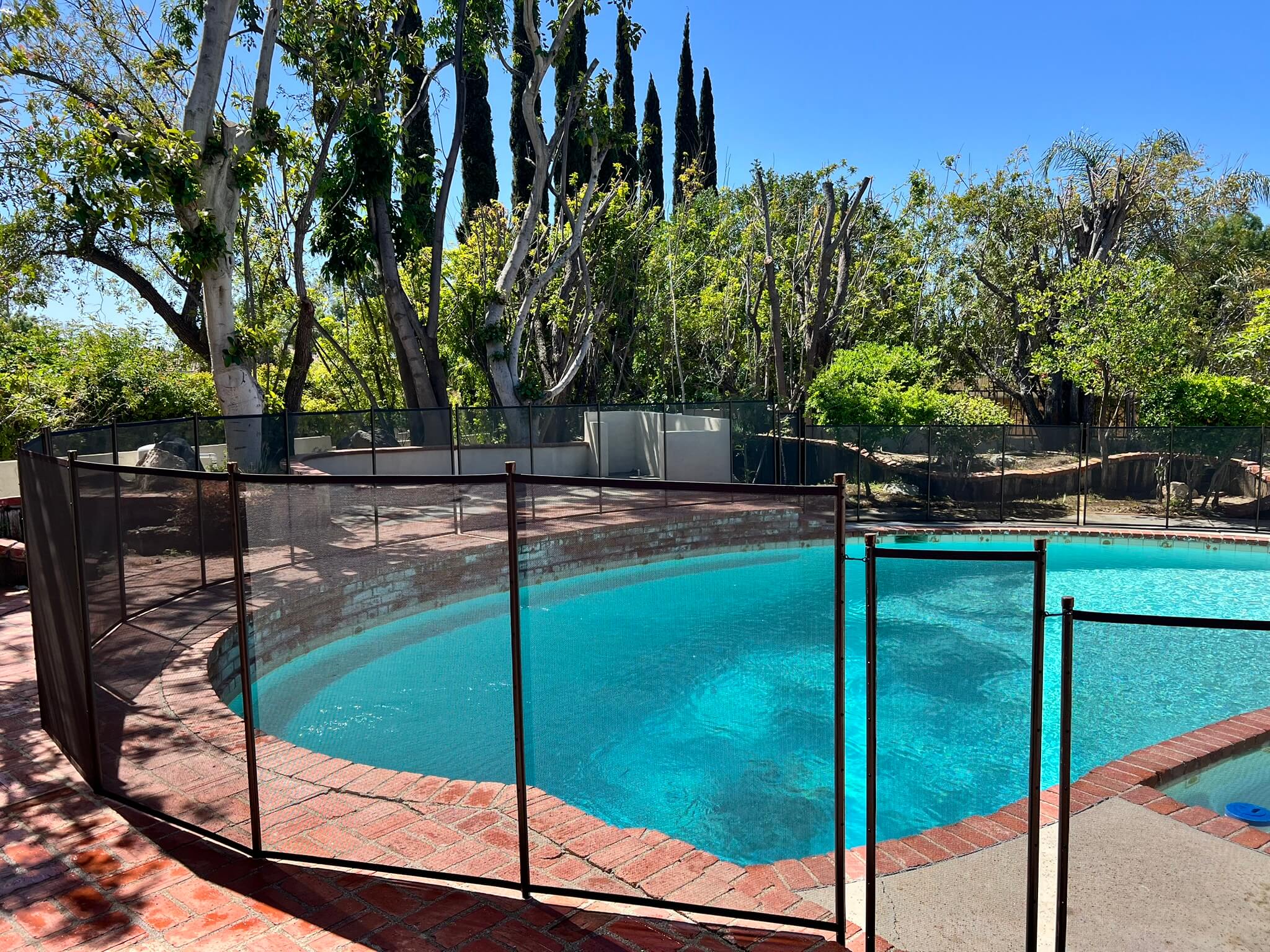 Mesh Pool Fence